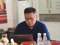�츣���Ļ�����С˵�ľ���ͬ��